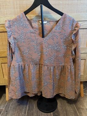 Mystree Rose-Mauve V-Neck Ruffle Peplum Blouse with Silver Accents